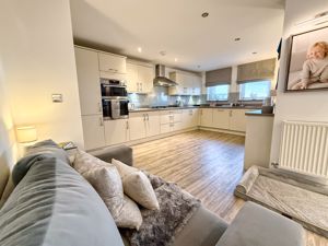 Photo 18- click for photo gallery